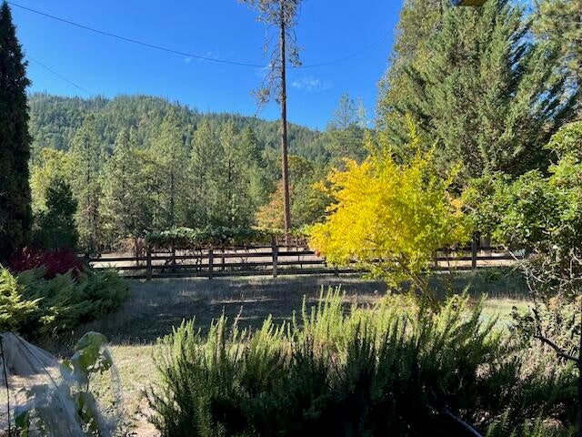 20251023212628669030000000-o