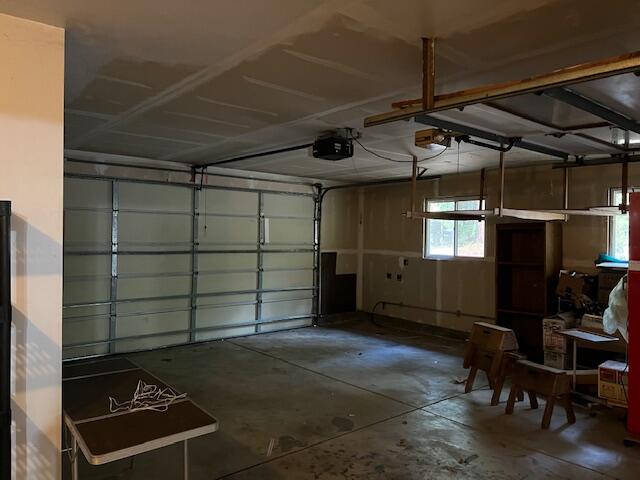 20251028193317864708000000-o