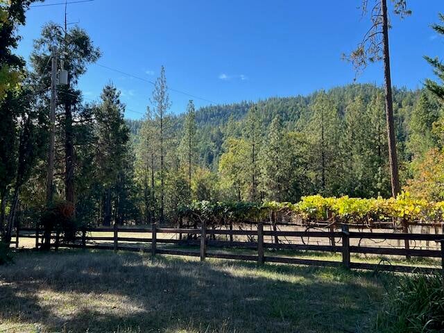 20251023212627575836000000-o