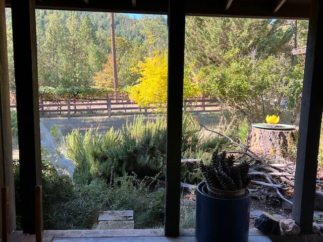 20251023212628115510000000-o