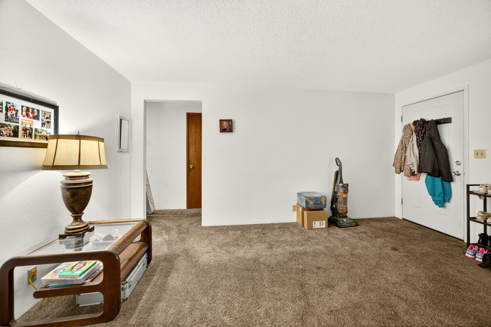 20251106184155148379000000-o