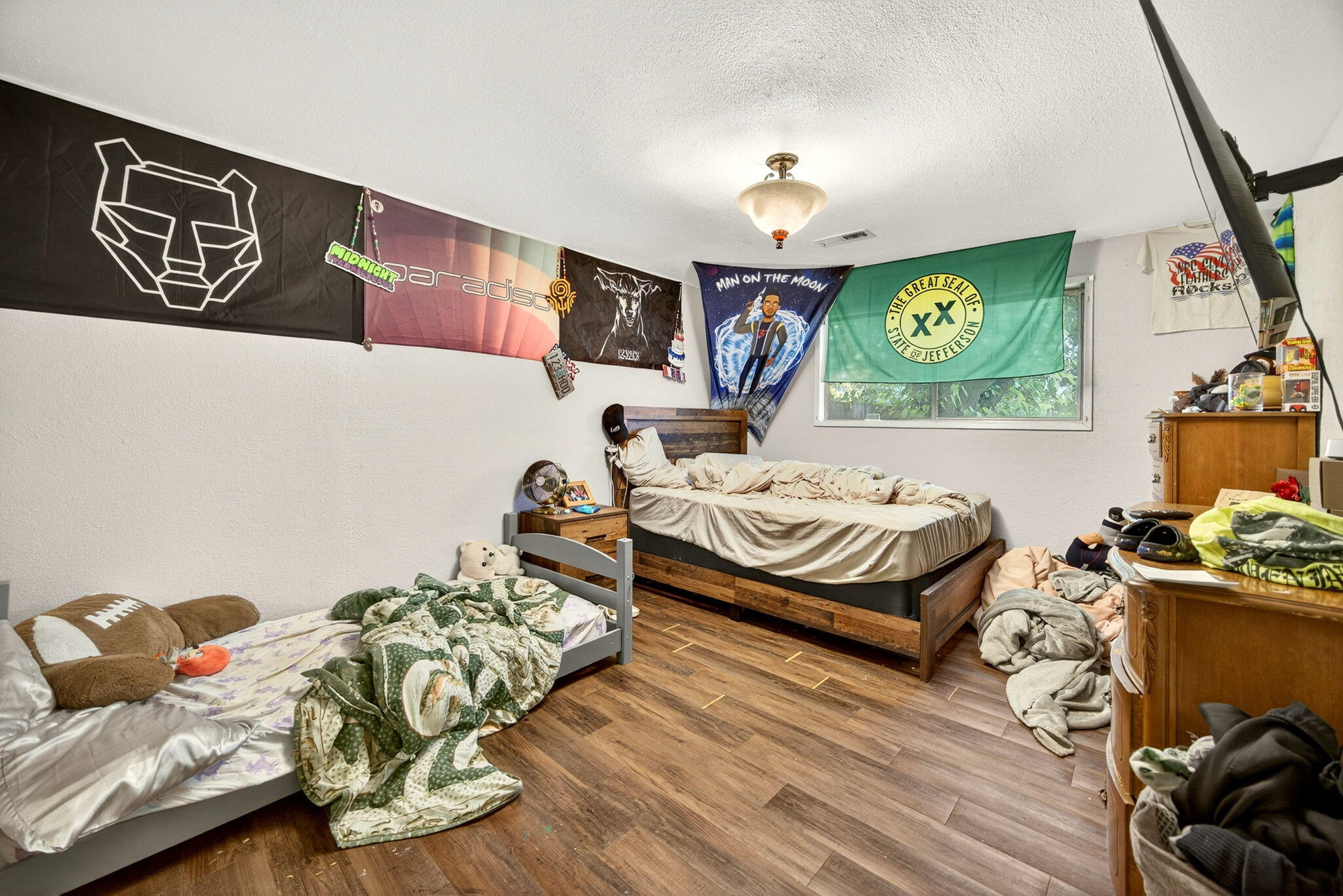 20251106184209497989000000-o