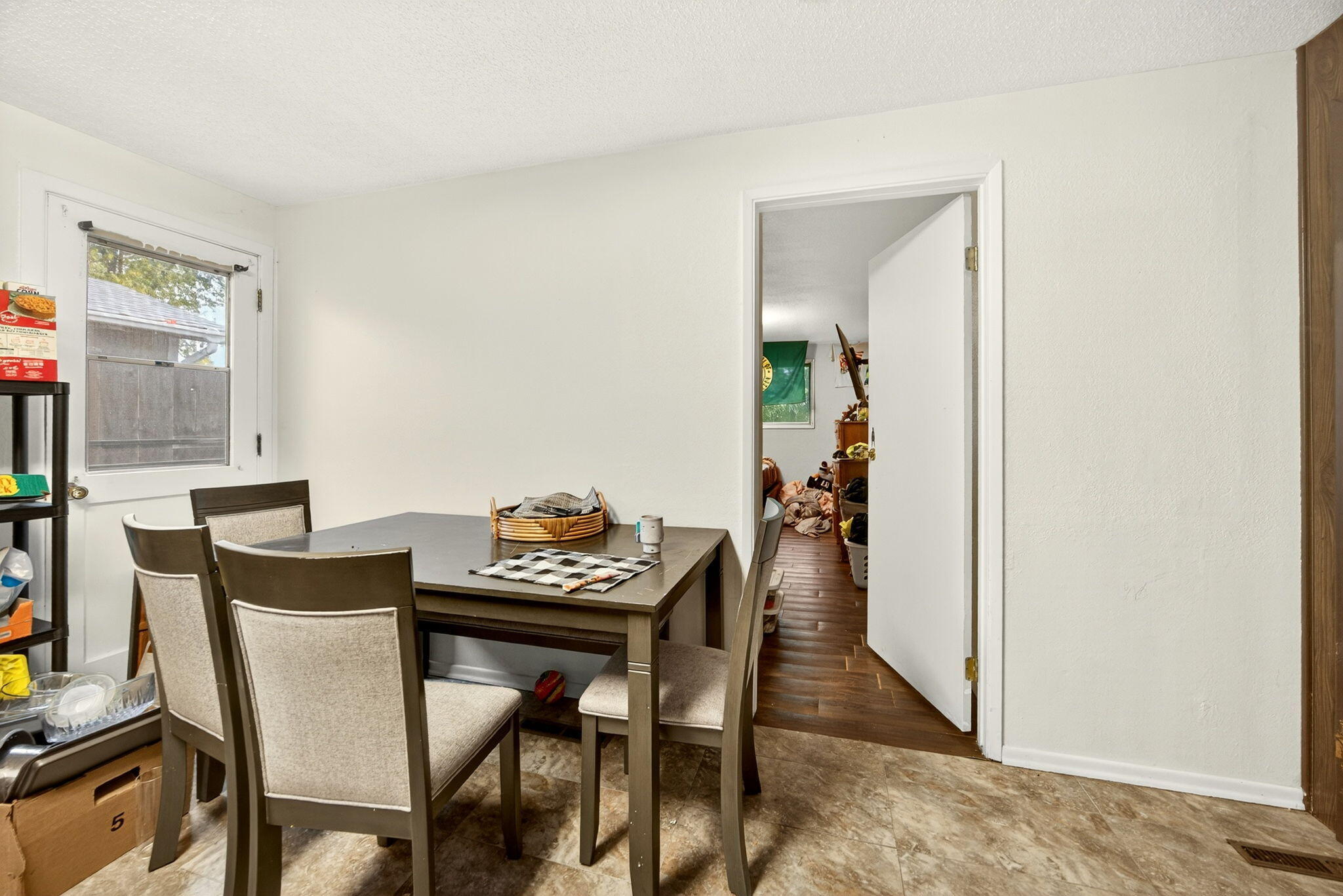 20251106184208814526000000-o