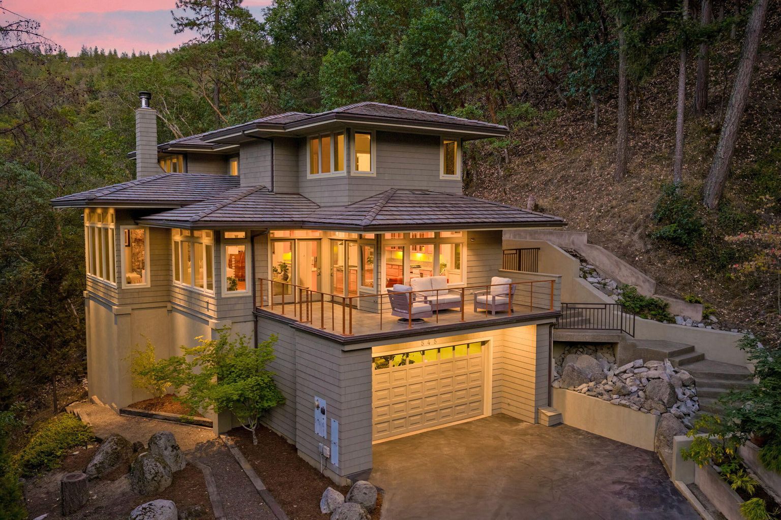 545 Ashland Creek Dr-00-29-10