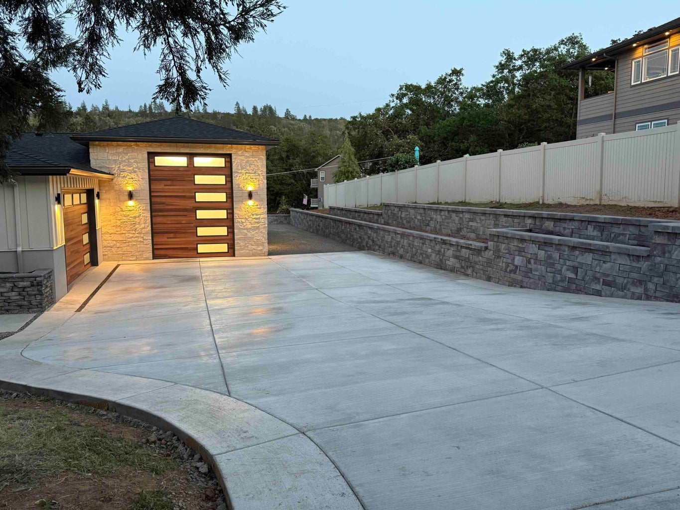 913 Granite Ridge Cir-06