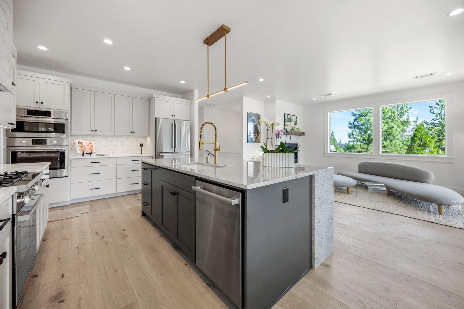 913 Granite Ridge Cir-13