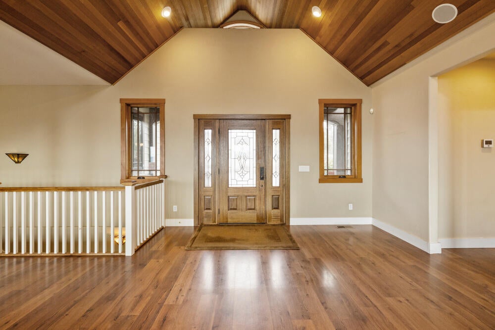 20251106151806836233000000-o