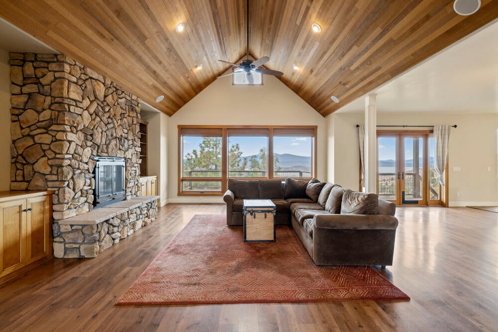 20251106151809734639000000-o