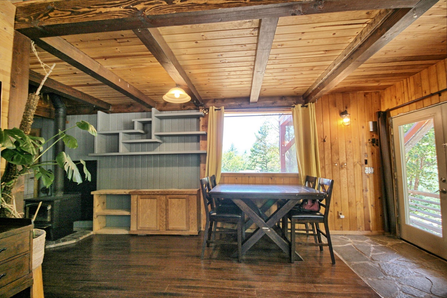 20250625183703559851000000-o