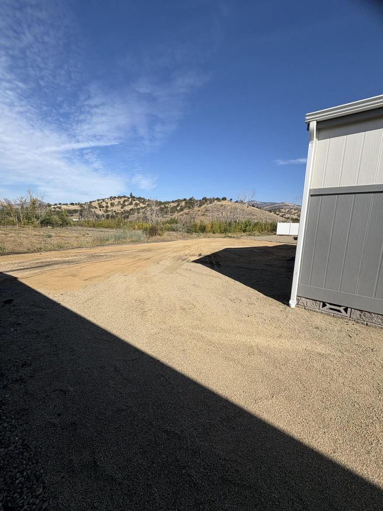  One of the largest yards in the park! 